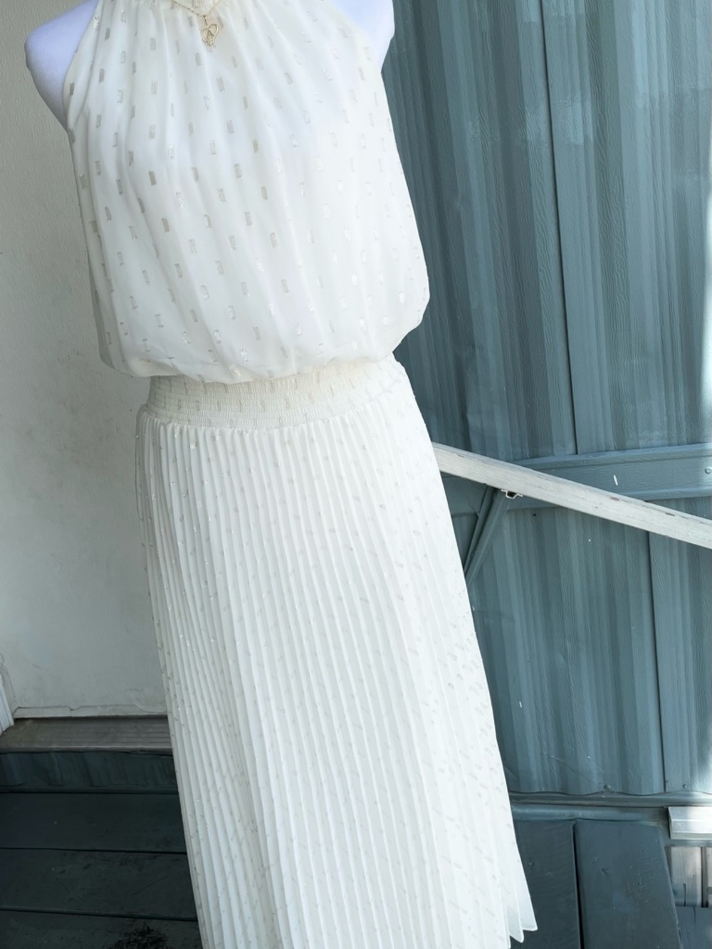 Women's Cream Pleated Midi dress